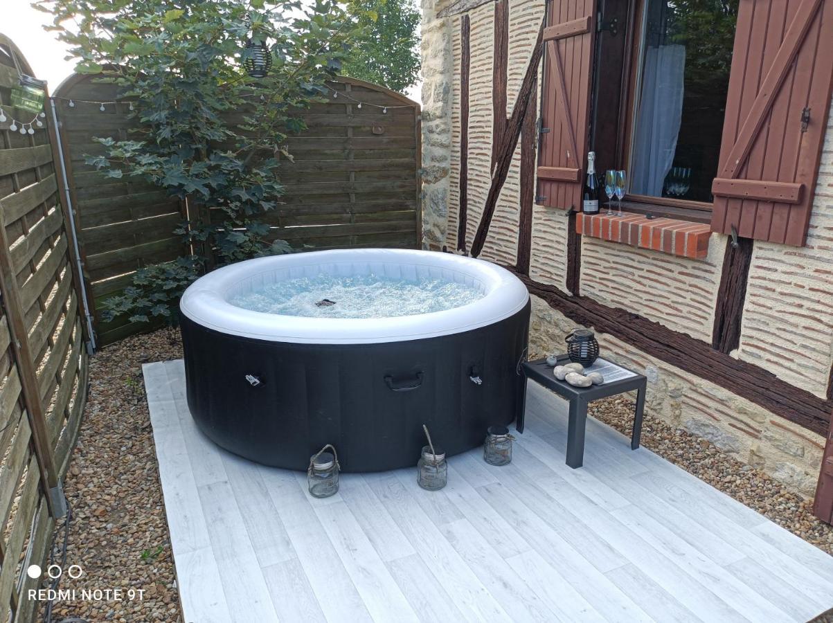 Sauna & Double Jacuzzi Interieur Et Sous Les Etoiles 1H30 Paris Ladon Ngoại thất bức ảnh