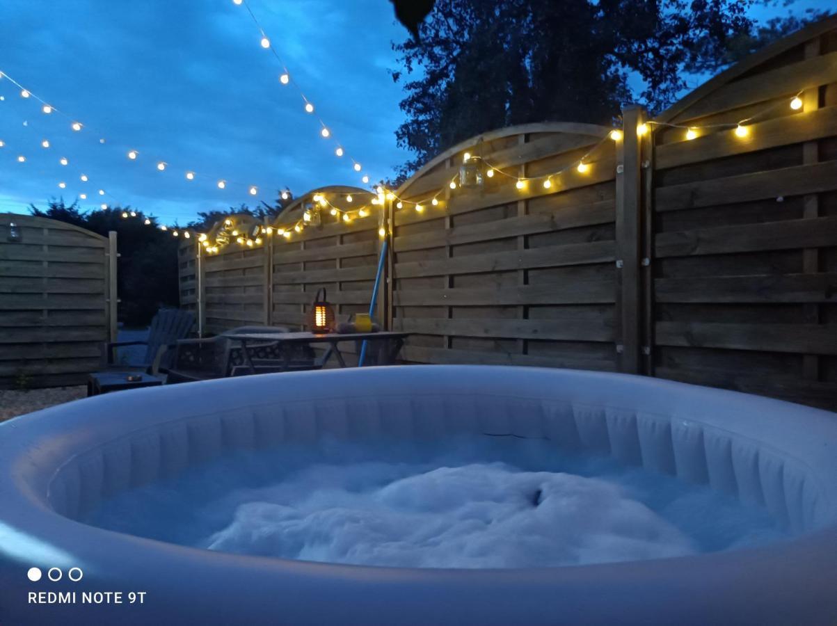 Sauna & Double Jacuzzi Interieur Et Sous Les Etoiles 1H30 Paris Ladon Ngoại thất bức ảnh