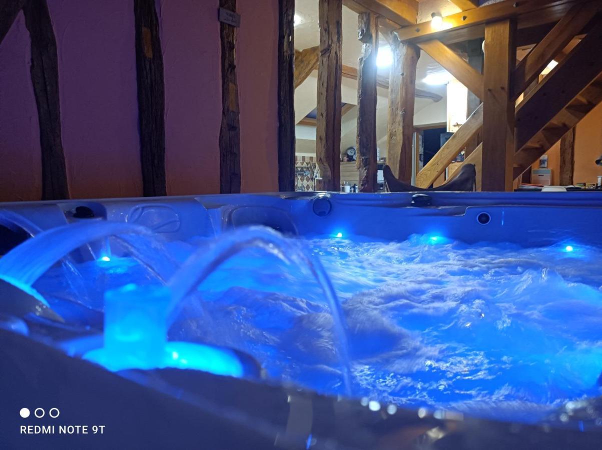 Sauna & Double Jacuzzi Interieur Et Sous Les Etoiles 1H30 Paris Ladon Ngoại thất bức ảnh
